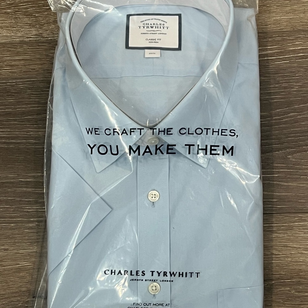 *Make offer* Men’s Charles Tyrwhitt Classic Fit Non-Iron - BRAND NEW